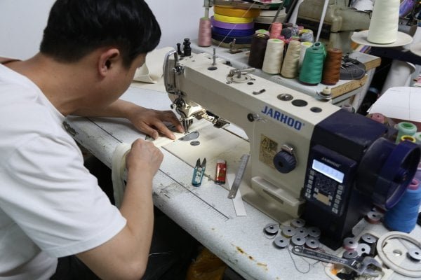Yiwu Kaiguang factory