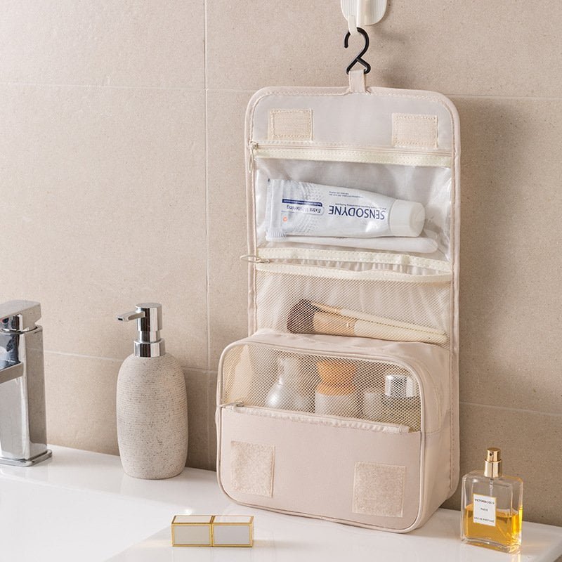 toiletry travel bag​