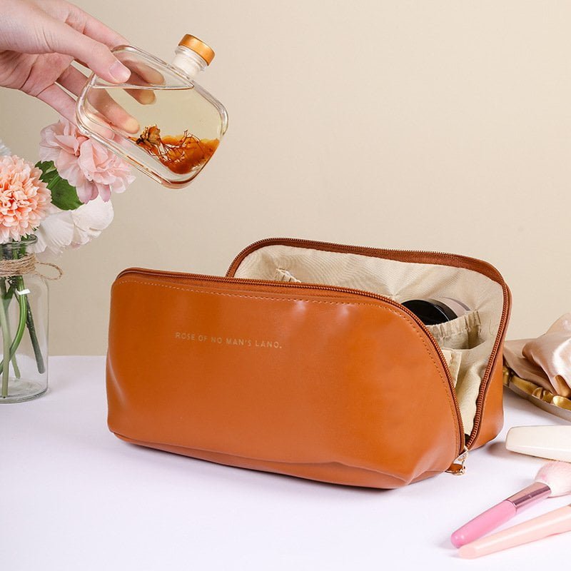 makeup cosmetic bag​