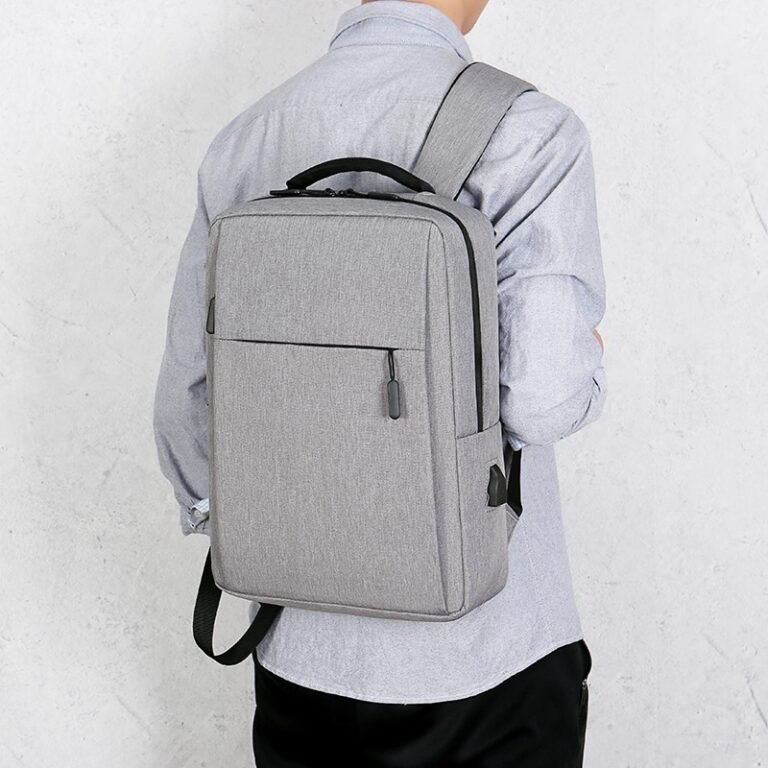 Wholesale Large Capacity Storage laptop backpack With USB