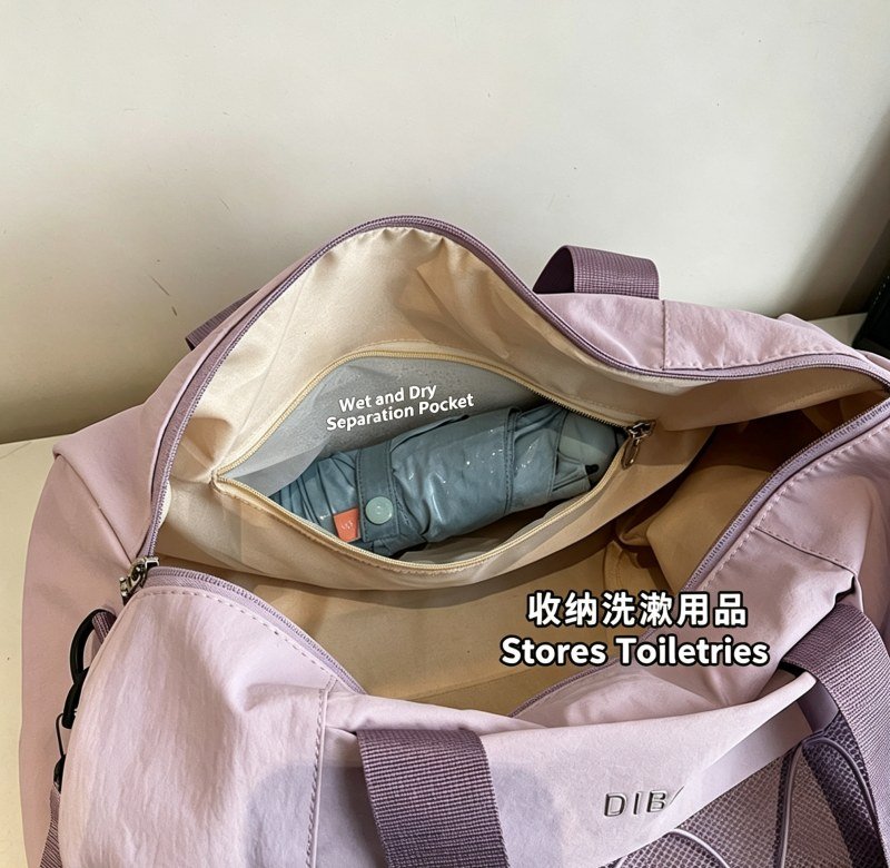 Lightweight travel sports bag with shoe compartment and dry‑wet separation pocket