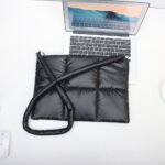 Nylon puffy laptop sleeve shockproof wholesale